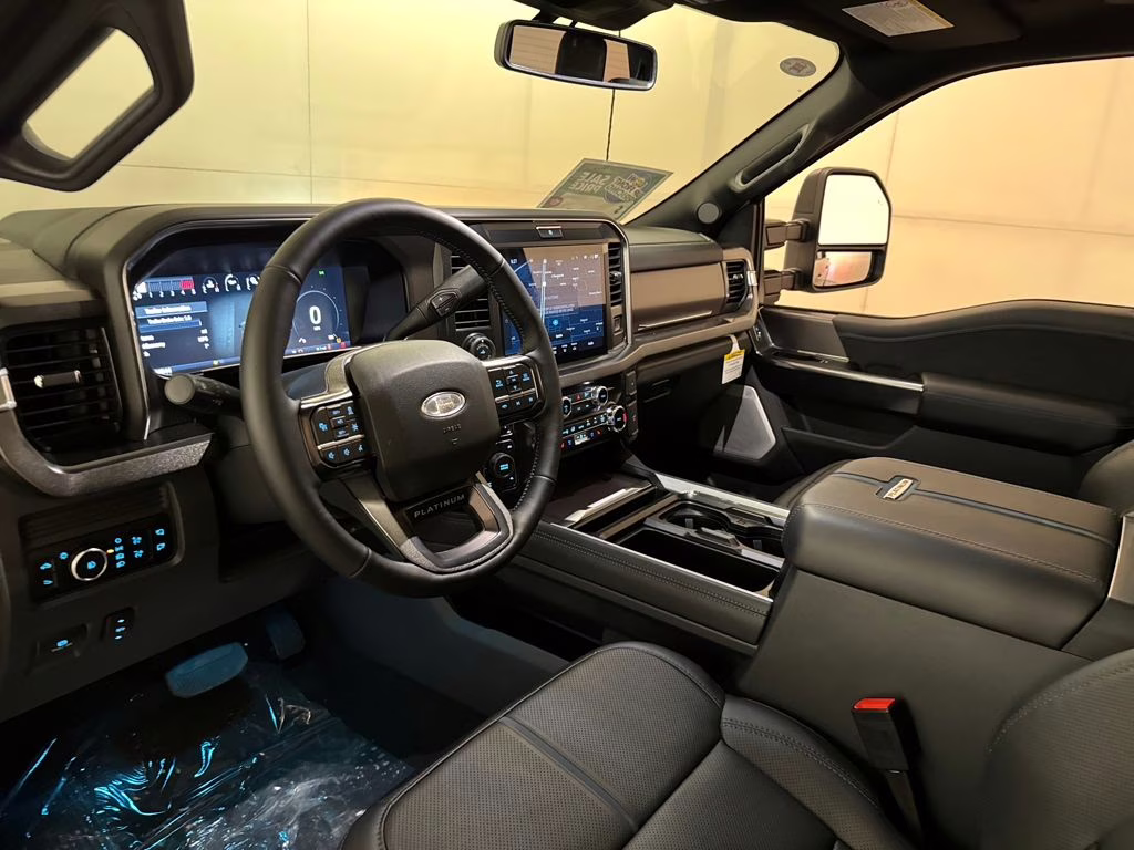 2026 Avalanche Ford Super Duty F-350 SRW Platinum 4X4 Truck