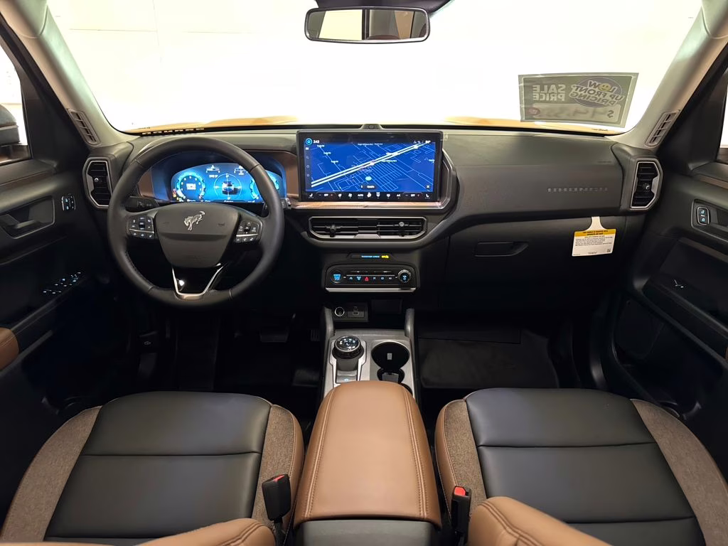 2026 Orange Fury Metallic Tri-Coat Ford Bronco Sport Outer Banks 4X4 SUV