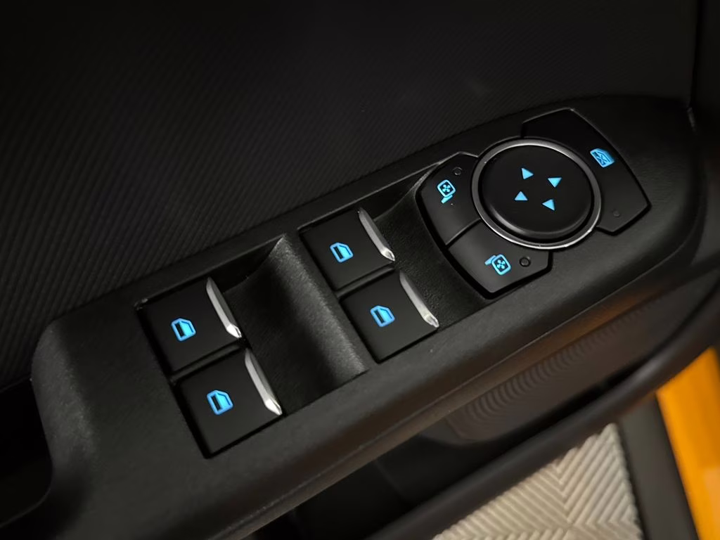 2026 Orange Fury Metallic Tri-Coat Ford Bronco Sport Outer Banks 4X4 SUV