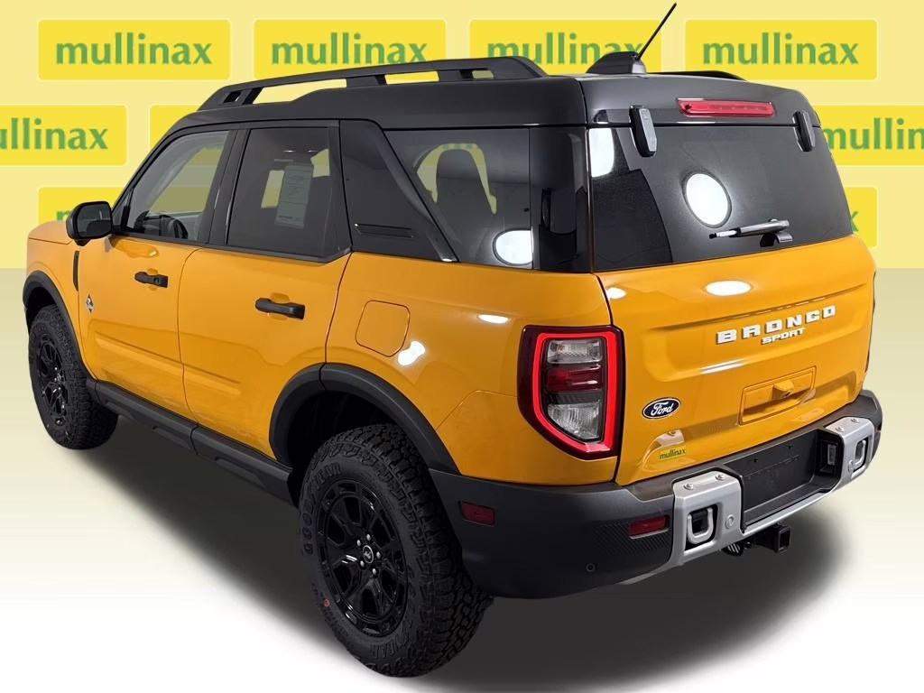 2026 Orange Fury Metallic Tri-Coat Ford Bronco Sport Outer Banks 4X4 SUV