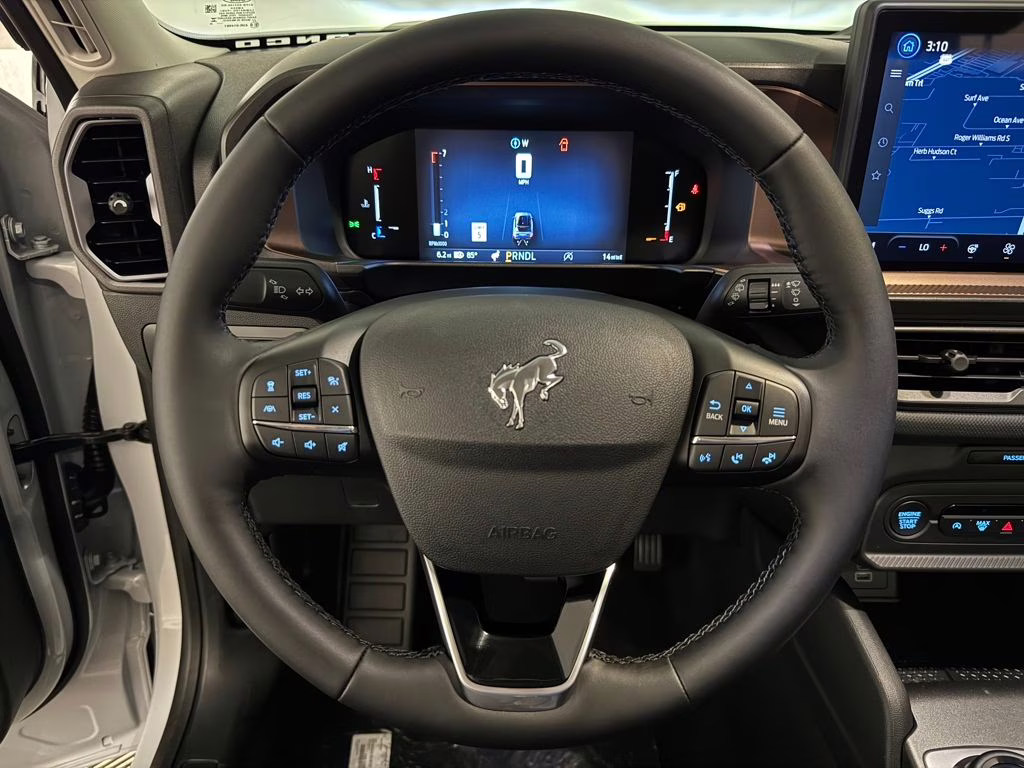 2026 Space White Metallic Ford Bronco Sport Outer Banks 4X4 SUV