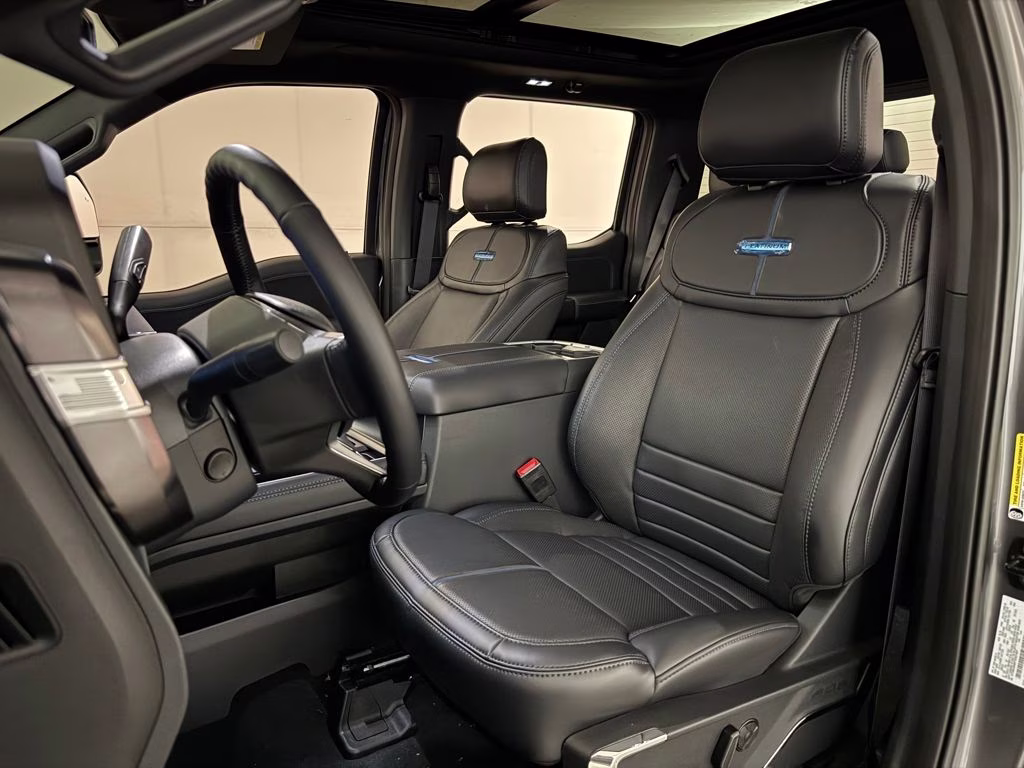 2026 Carbonized Gray Metallic Ford Super Duty F-350 SRW Platinum 4X4 Truck