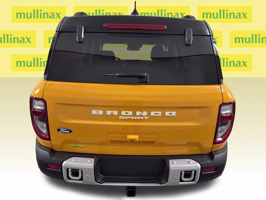 2026 Orange Fury Metallic Tri-Coat Ford Bronco Sport Outer Banks 4X4 SUV