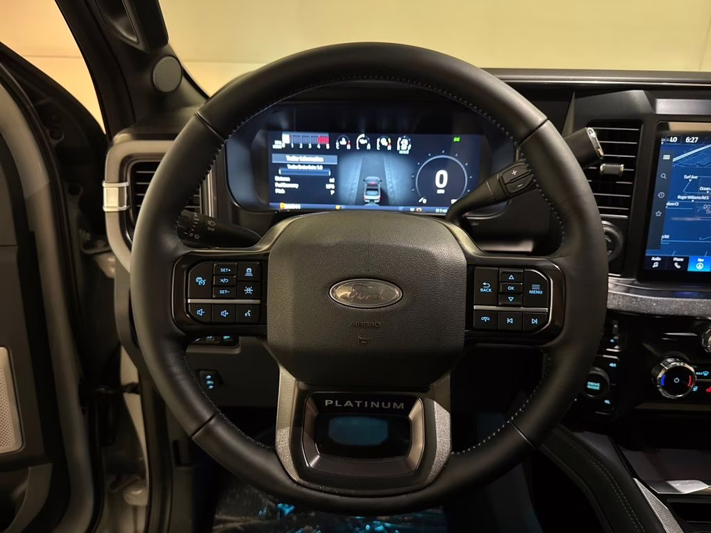 2026 Avalanche Ford Super Duty F-350 SRW Platinum 4X4 Truck