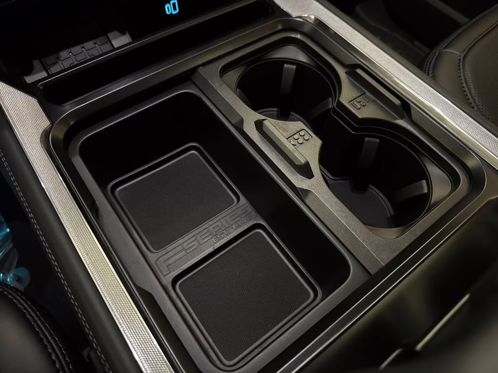 2026 Avalanche Ford Super Duty F-350 SRW Platinum 4X4 Truck