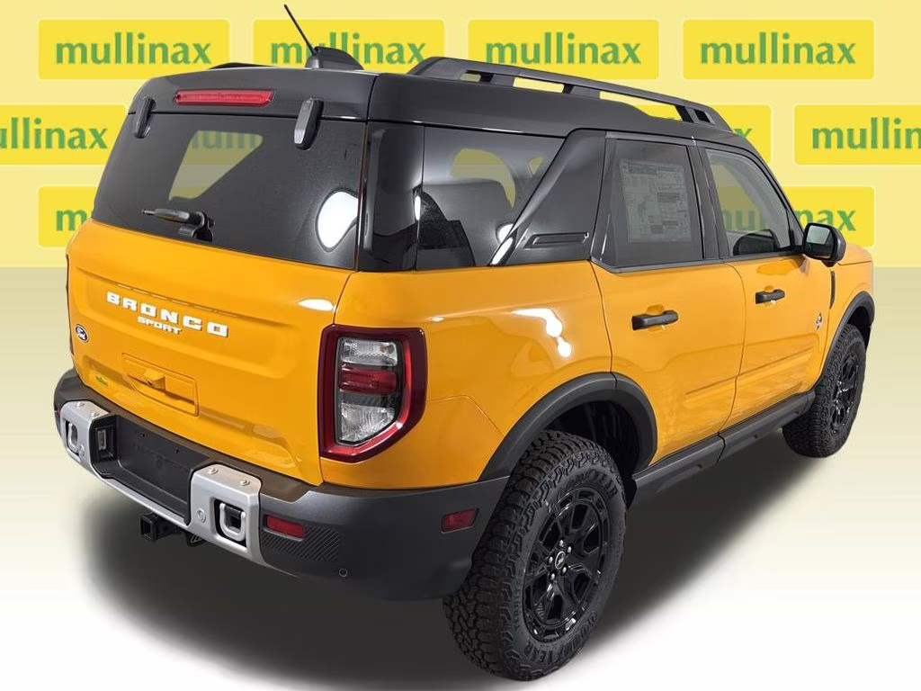 2026 Orange Fury Metallic Tri-Coat Ford Bronco Sport Outer Banks 4X4 SUV