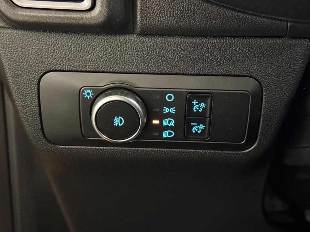 2026 Orange Fury Metallic Tri-Coat Ford Bronco Sport Outer Banks 4X4 SUV