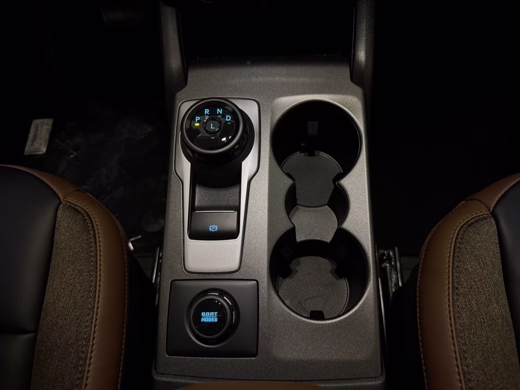 2026 Space White Metallic Ford Bronco Sport Outer Banks 4X4 SUV
