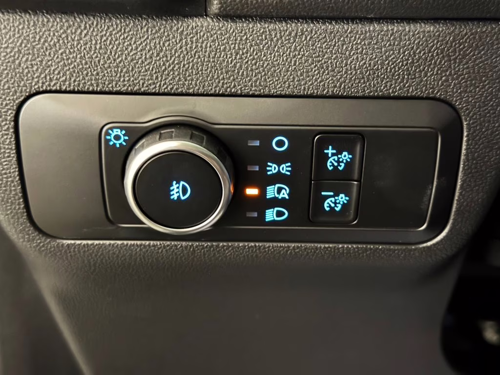 2026 Space White Metallic Ford Bronco Sport Outer Banks 4X4 SUV