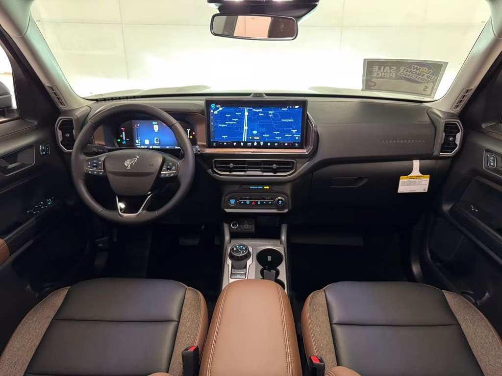 2026 Space White Metallic Ford Bronco Sport Outer Banks 4X4 SUV