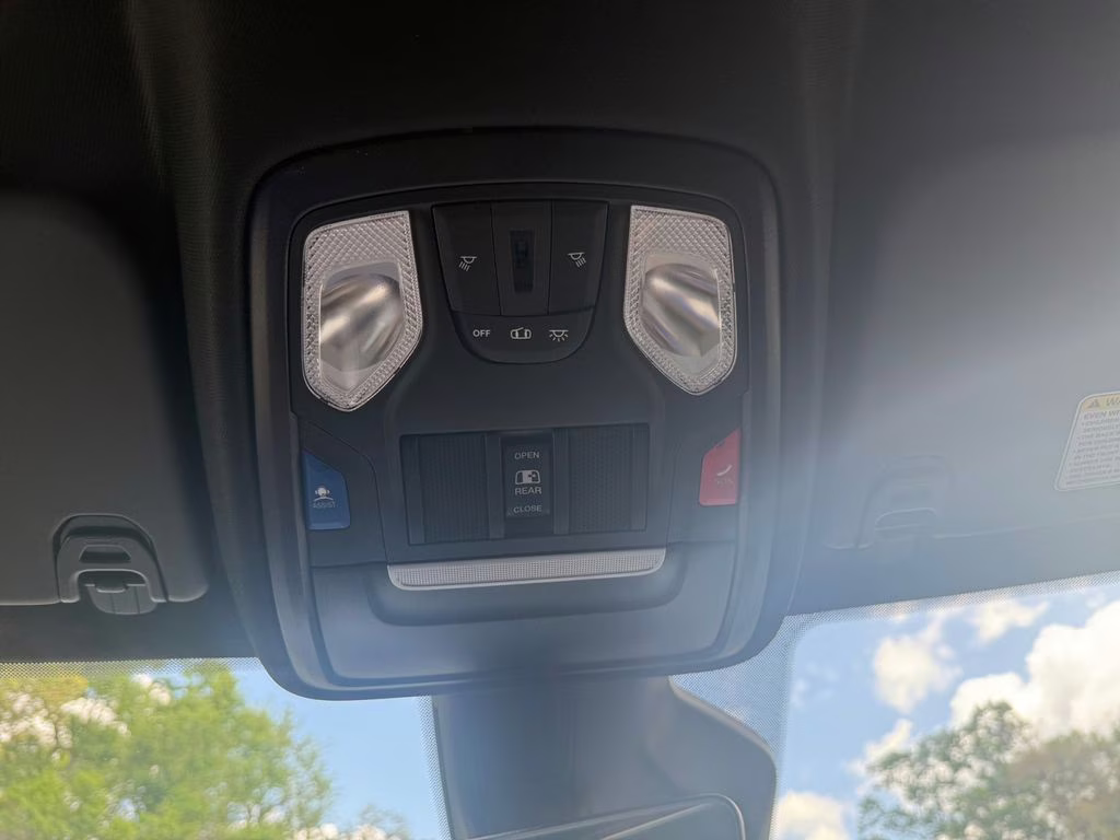 2026 Diamond Black Crystal Pearlcoat Ram 1500 Express 4X4 Truck