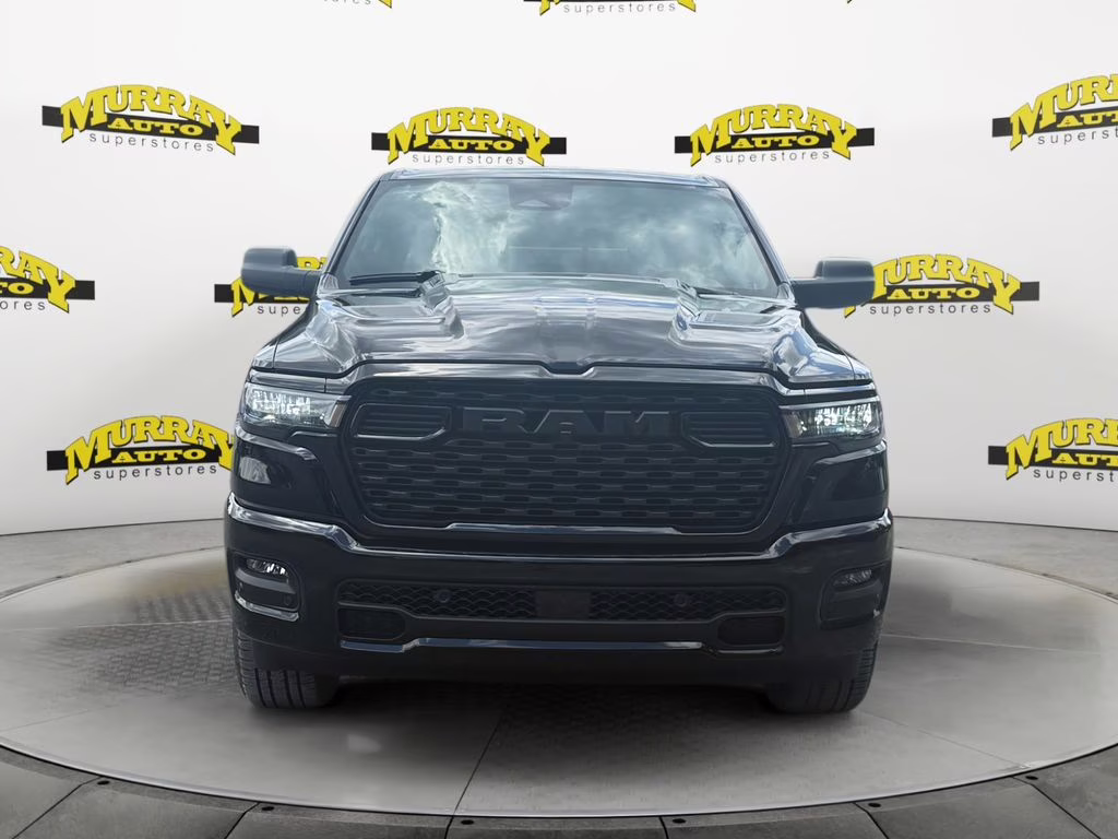 2026 Diamond Black Crystal Pearlcoat Ram 1500 Express 4X4 Truck