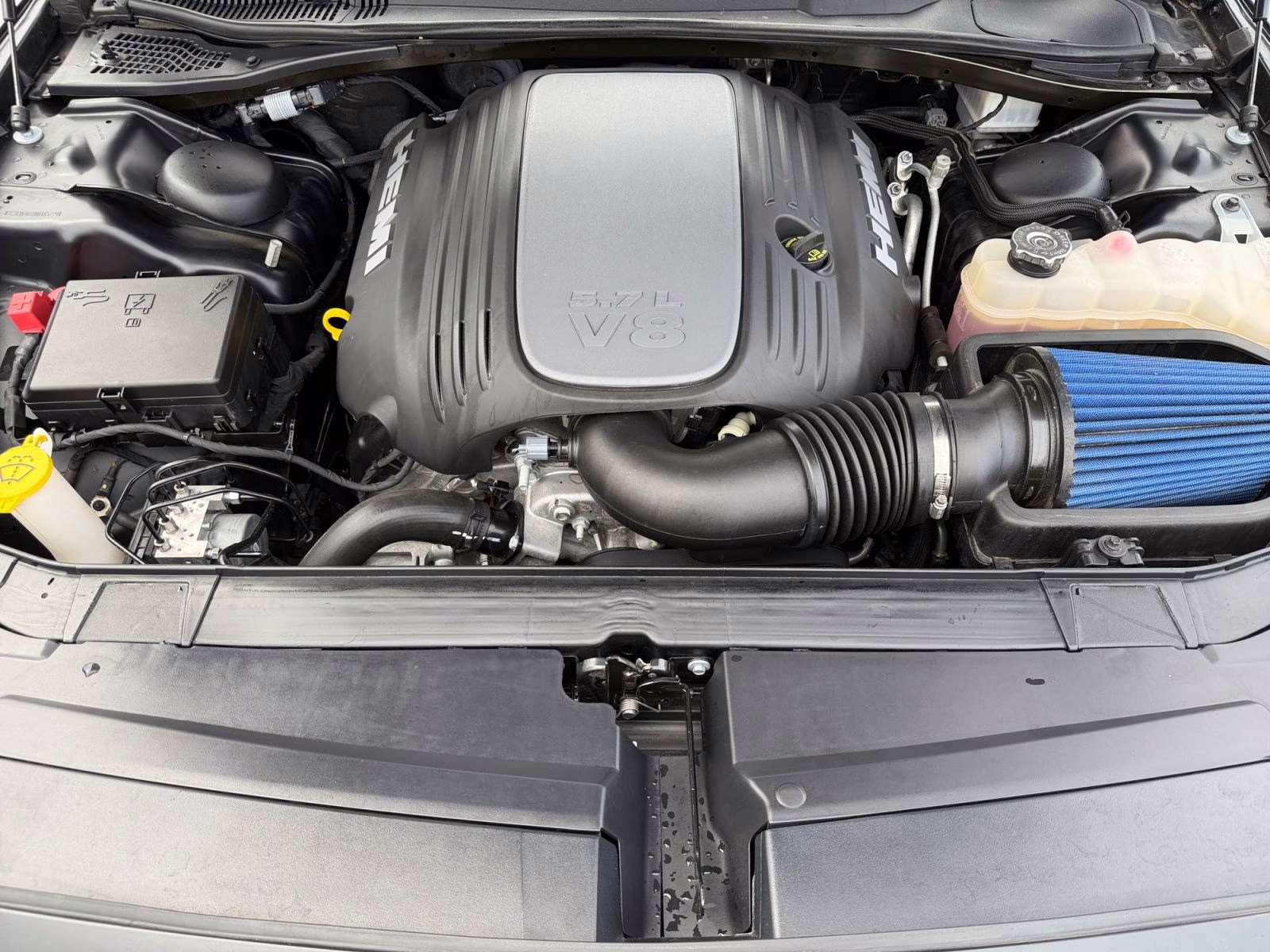 2022 Pitch Black Clearcoat Dodge Challenger R/T RWD Coupe