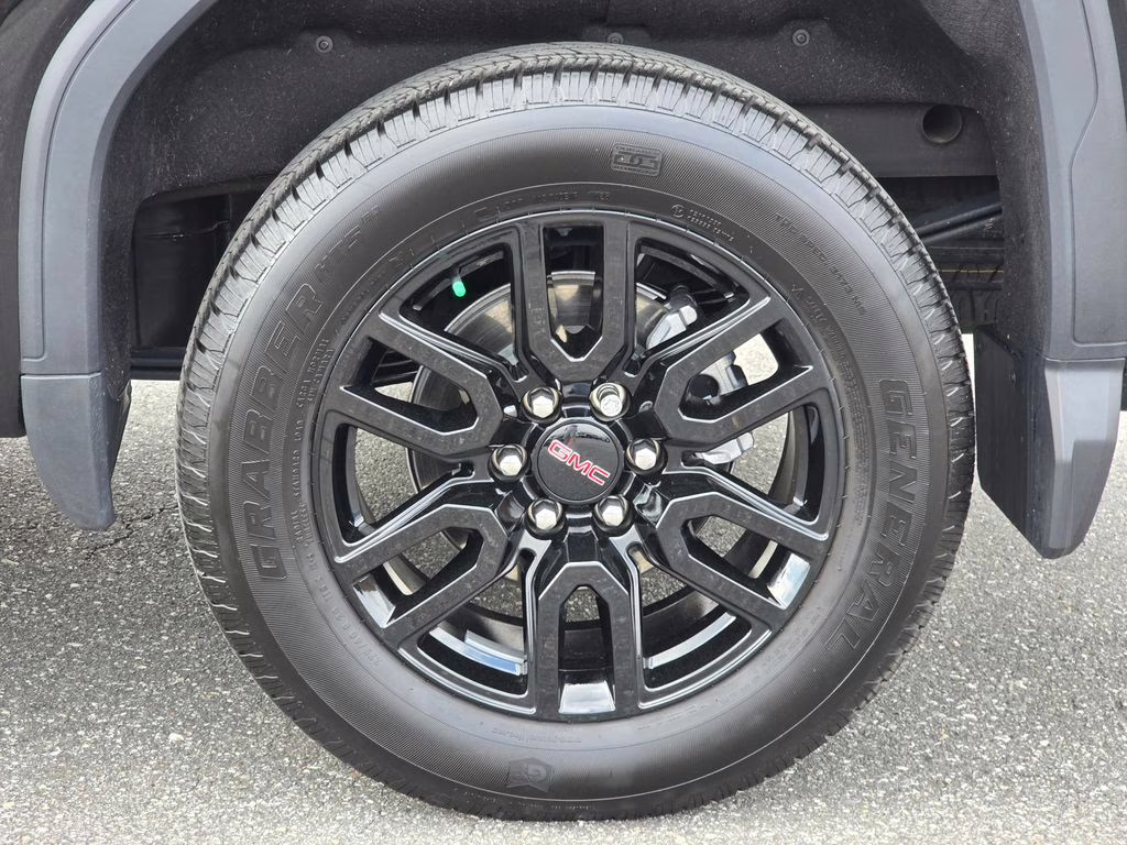 2025 Onyx Black GMC Sierra 1500 Pro 4X4 Truck