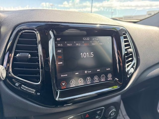 2021 Granite Crystal Metallic Clearcoat Jeep Compass Limited 4X4 SUV