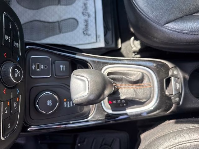 2021 Granite Crystal Metallic Clearcoat Jeep Compass Limited 4X4 SUV