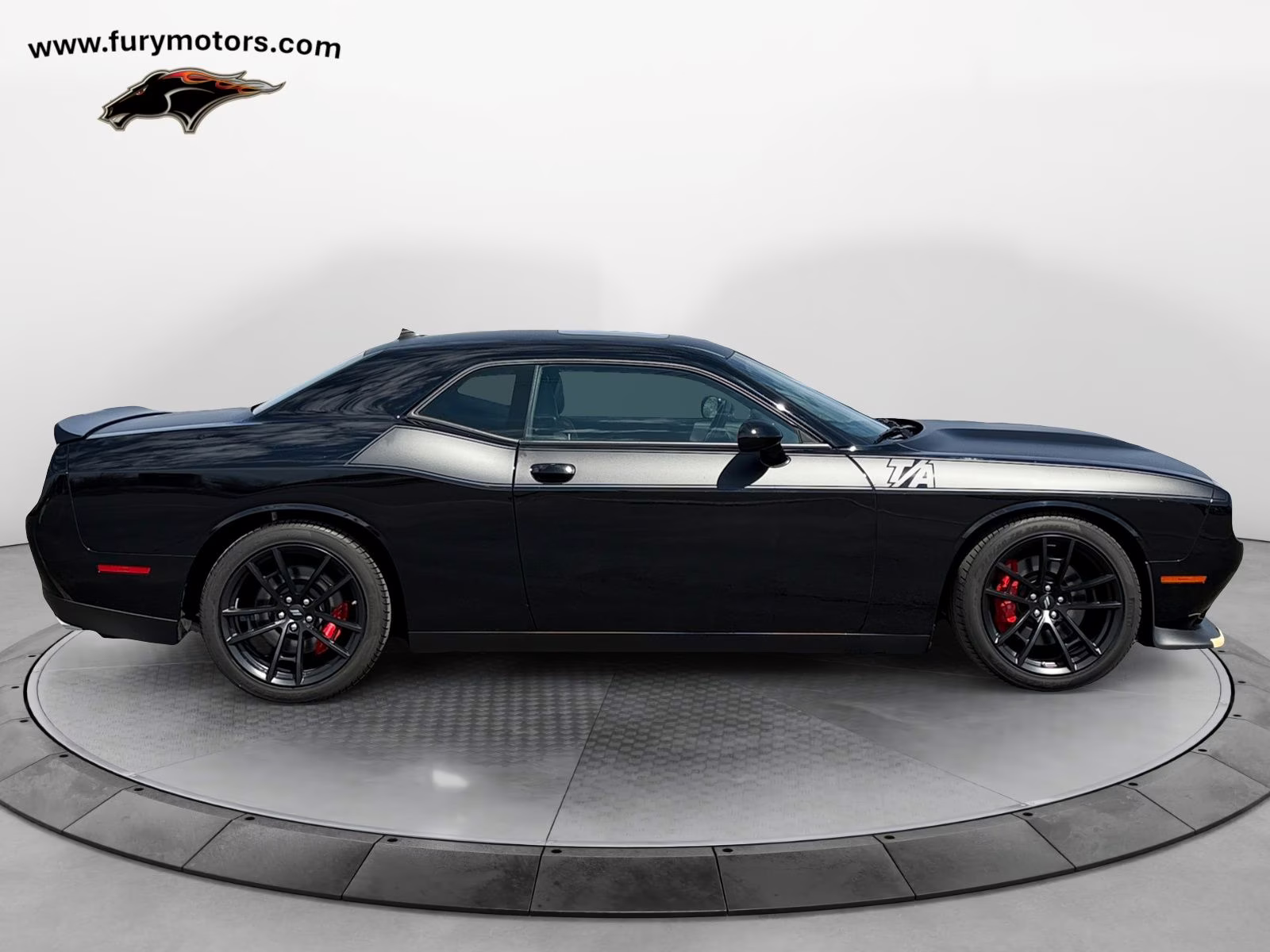 2022 Pitch Black Clearcoat Dodge Challenger R/T RWD Coupe