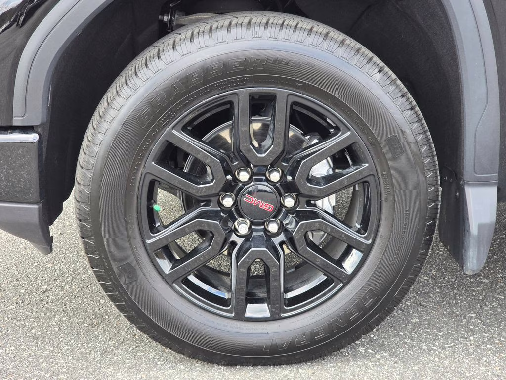 2025 Onyx Black GMC Sierra 1500 Pro 4X4 Truck