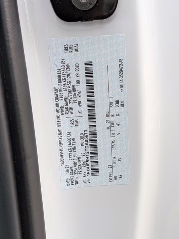 2026 Oxford White Ford Super Duty F-550 DRW XL 4X4 Truck