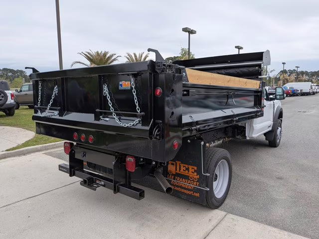 2026 Oxford White Ford Super Duty F-550 DRW XL 4X4 Truck