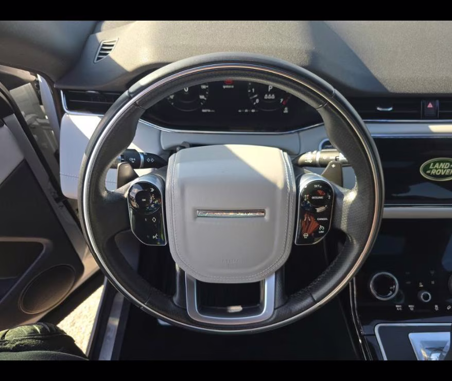 2020 Yulong White Metallic Land Rover Range Rover Evoque R-Dynamic HSE AWD SUV