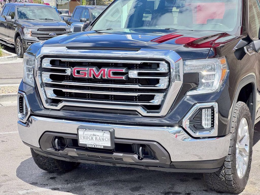 2019 Black GMC Sierra 1500 SLT 4X4 Truck