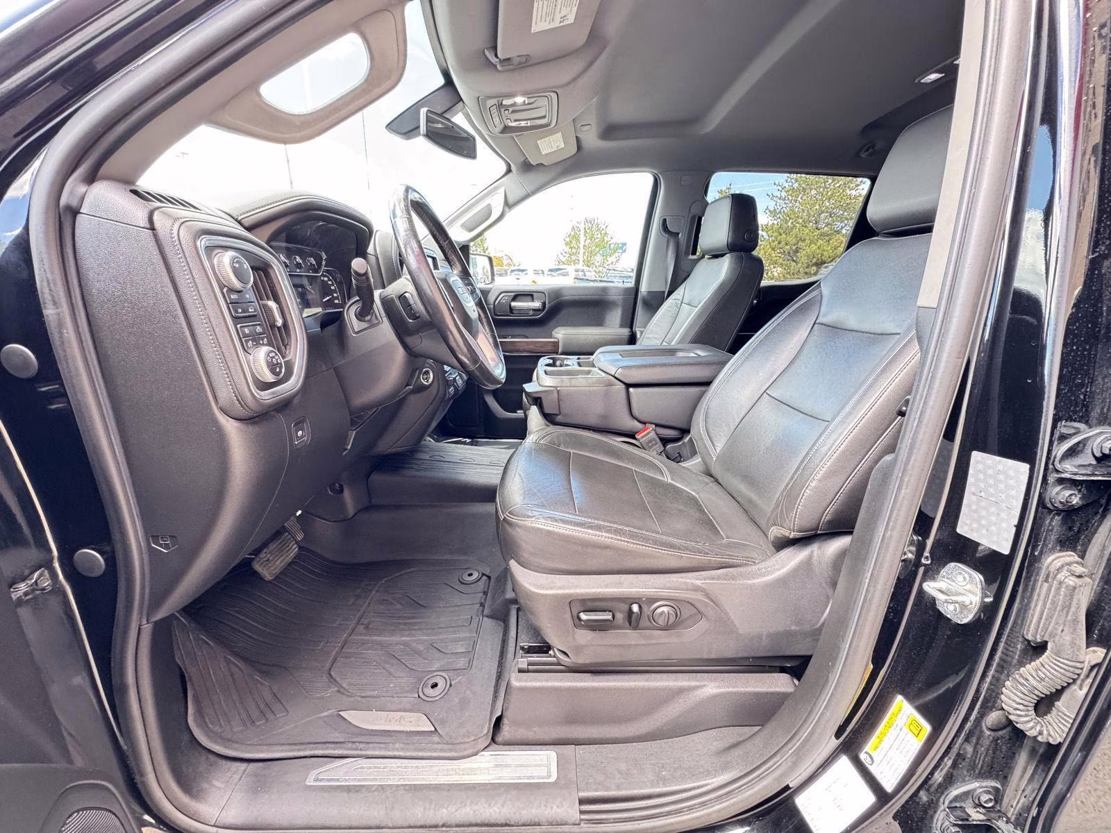 2019 Onyx Black GMC Sierra 1500 SLT 4X4 Truck