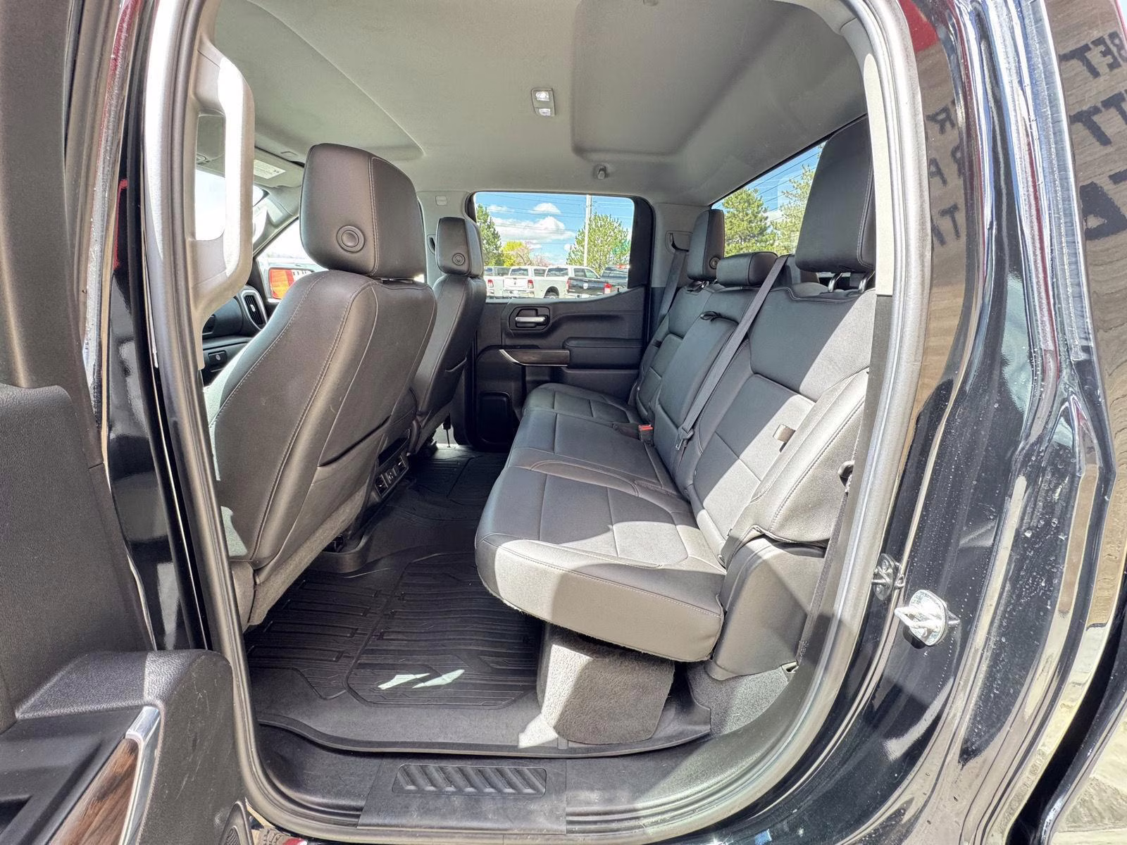 2019 Onyx Black GMC Sierra 1500 SLT 4X4 Truck