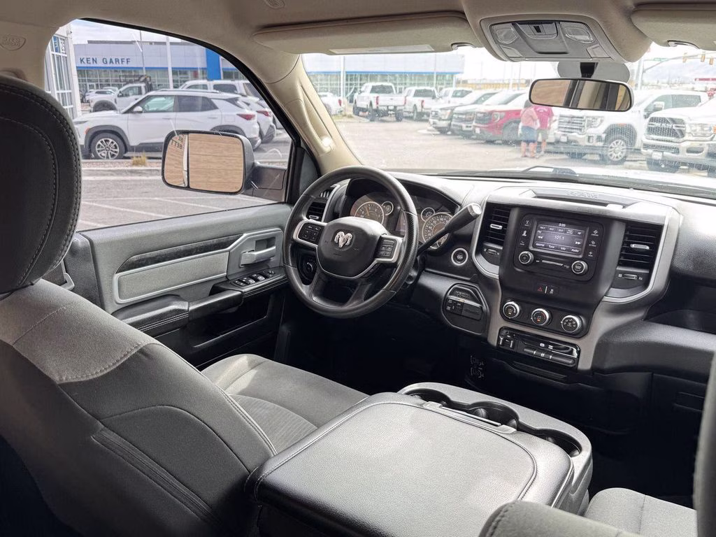 2020 Bright White Clearcoat Ram 2500 Big Horn 4X4 Truck