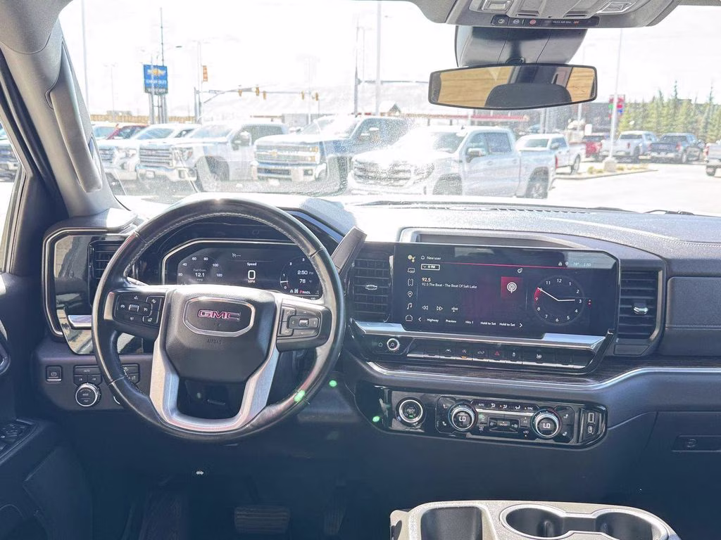 2023 Summit White GMC Sierra 1500 SLE 4X4 Truck