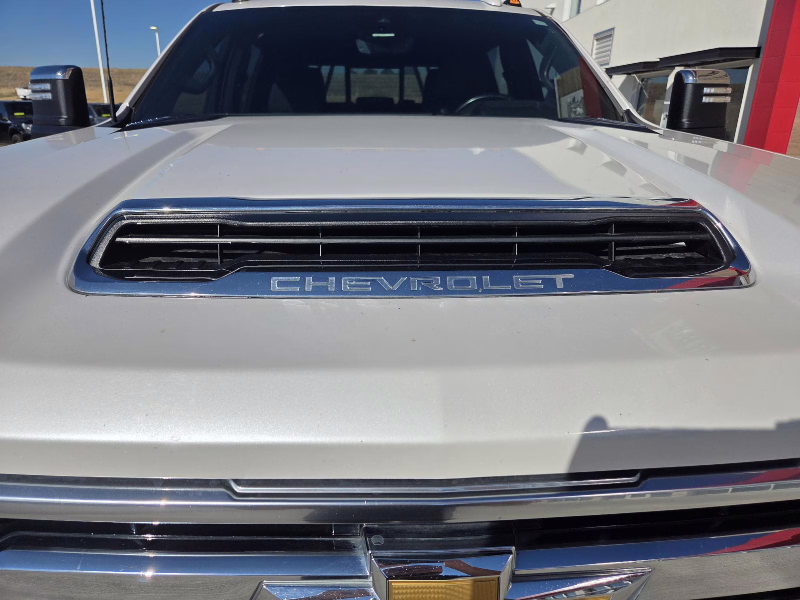 2024 Iridescent Pearl Tricoat Chevrolet Silverado 3500HD High Country 4X4 Truck