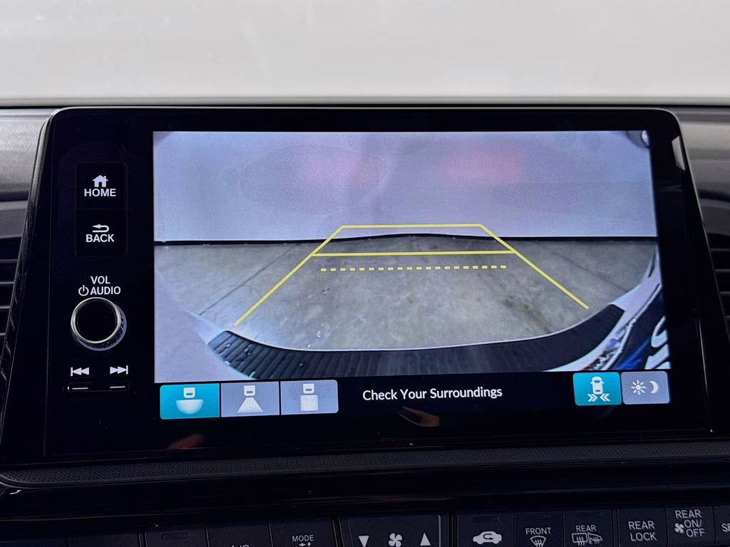 2026 Platinum White Pearl Honda Odyssey EX-L FWD Van