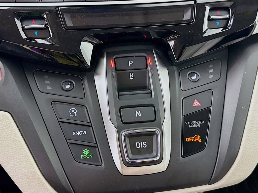 2026 Platinum White Pearl Honda Odyssey EX-L FWD Van