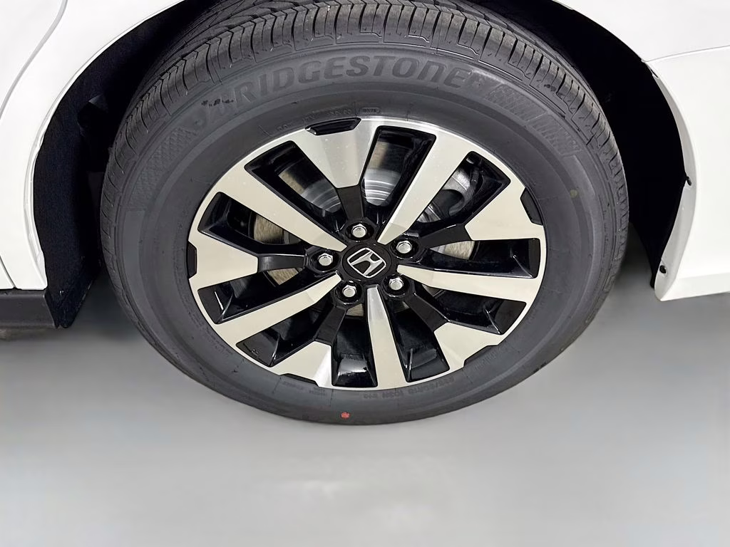 2026 Platinum White Pearl Honda Odyssey EX-L FWD Van