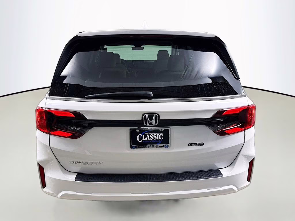 2026 Platinum White Pearl Honda Odyssey EX-L FWD Van