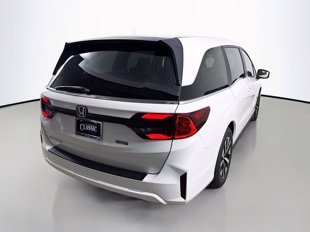 2026 Platinum White Pearl Honda Odyssey EX-L FWD Van