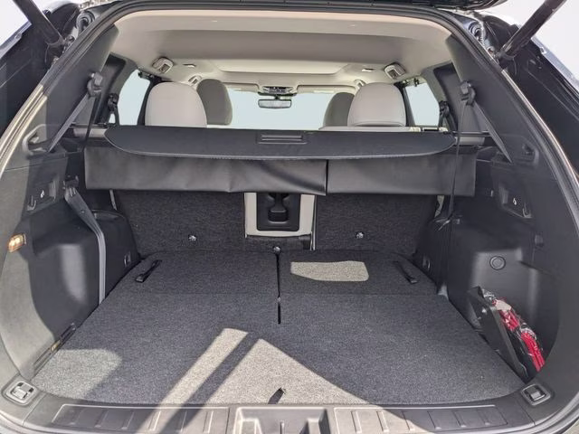 2025 Black Diamond/Alloy Silver Roof Mitsubishi Outlander Platinum Edition AWD SUV