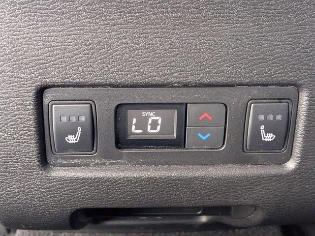 2025 Black Diamond/Alloy Silver Roof Mitsubishi Outlander Platinum Edition AWD SUV