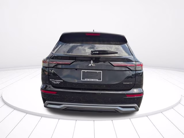 2025 Black Diamond/Alloy Silver Roof Mitsubishi Outlander Platinum Edition AWD SUV