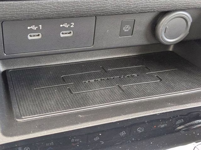 2025 Black Diamond/Alloy Silver Roof Mitsubishi Outlander Platinum Edition AWD SUV