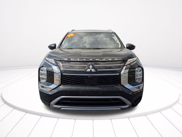 2025 Black Diamond/Alloy Silver Roof Mitsubishi Outlander Platinum Edition AWD SUV
