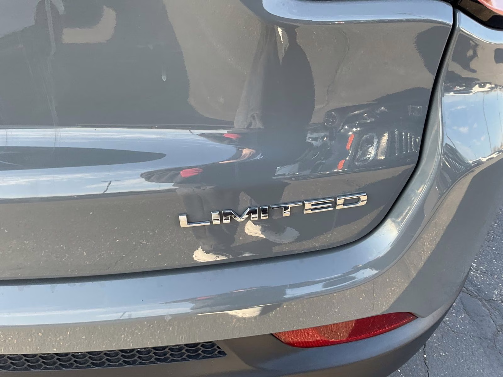 2022 Sting-Gray Clearcoat Jeep Compass Limited 4X4 SUV