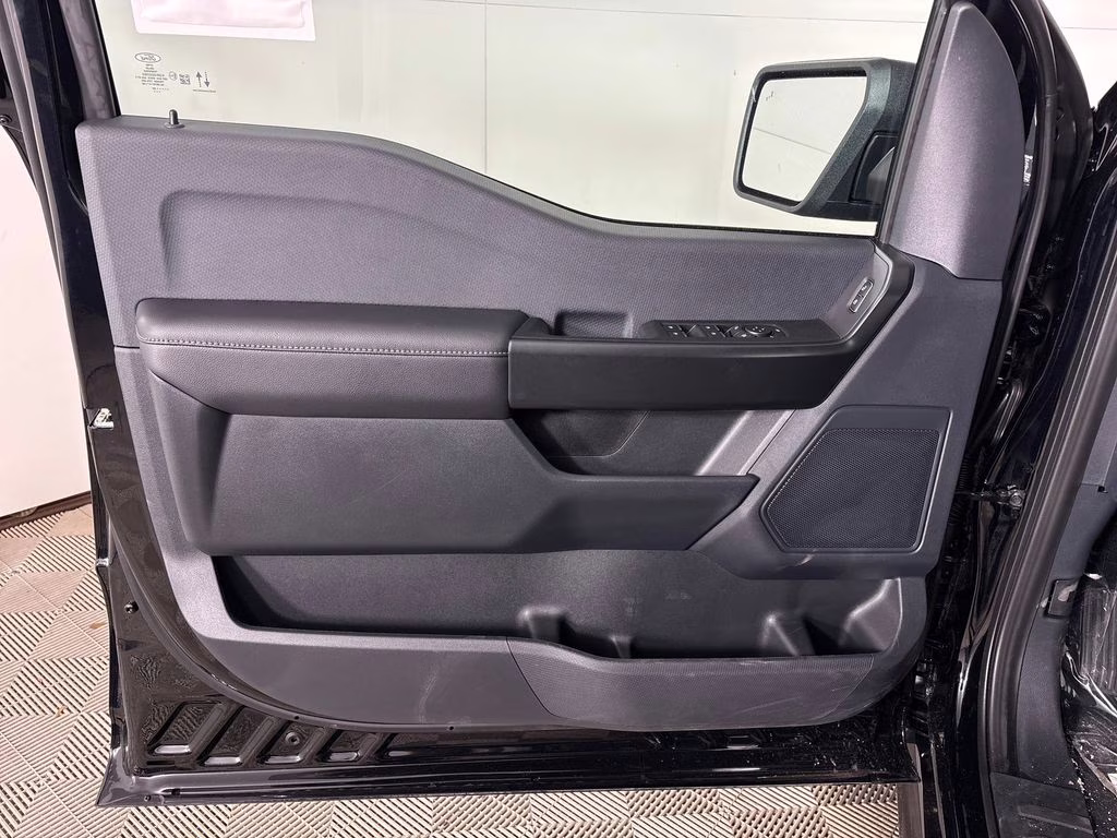 2026 Black Metallic Ford F-150 LOBO 4X4 Truck