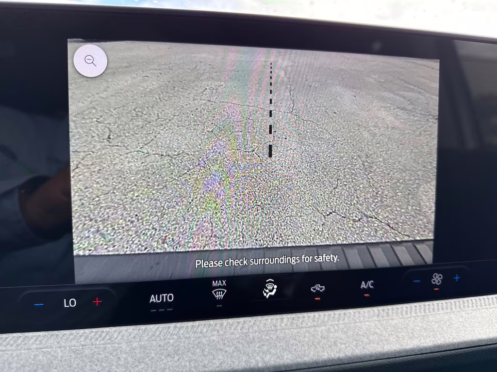 2026 Space White Metallic Ford Maverick XLT FWD Truck