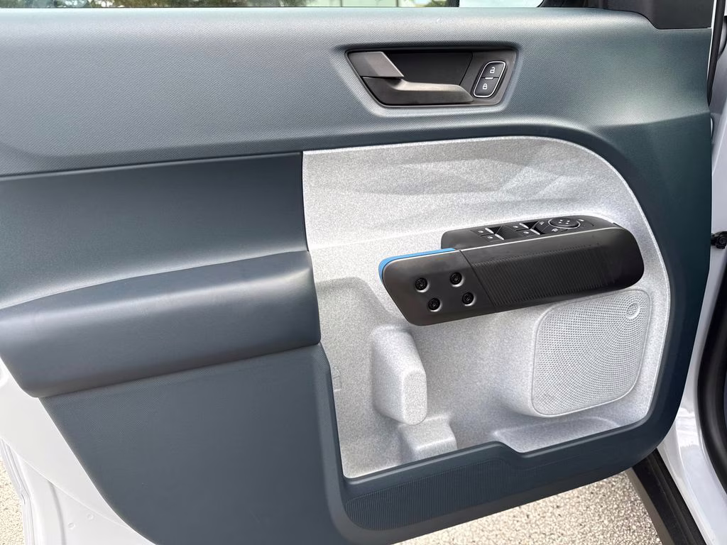 2026 Space White Metallic Ford Maverick XLT FWD Truck