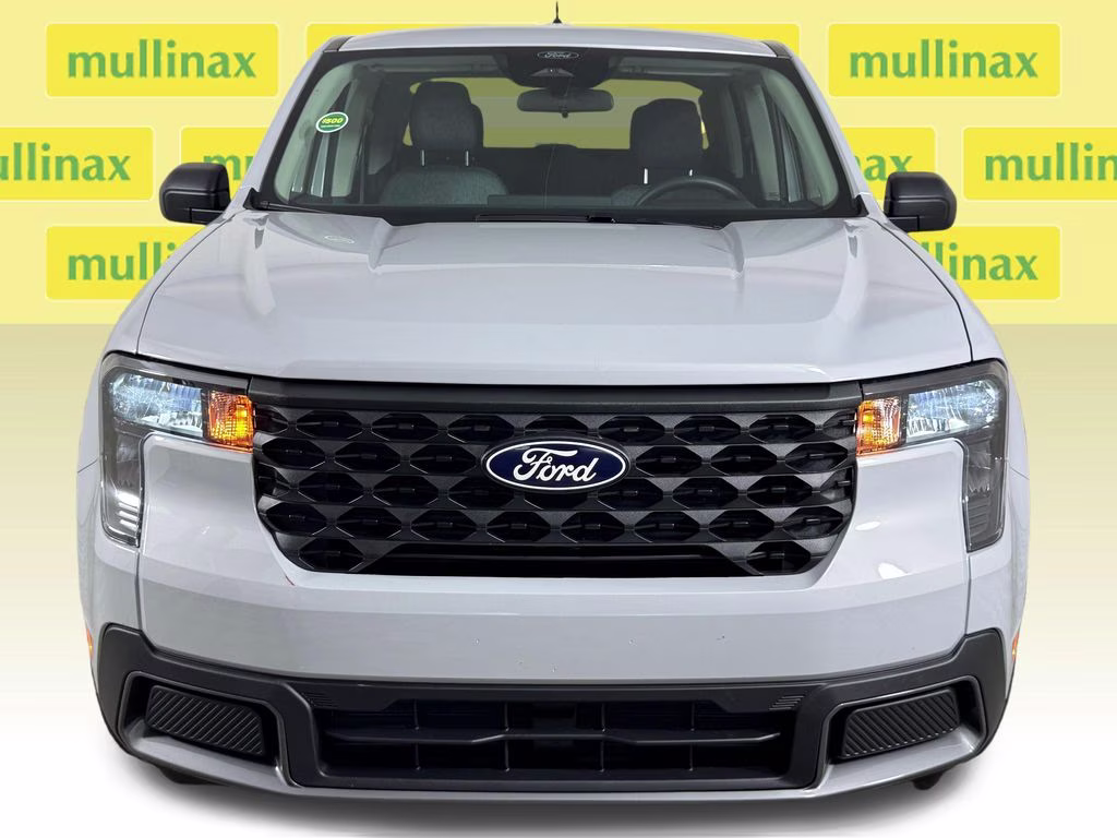 2026 Space White Metallic Ford Maverick XLT FWD Truck