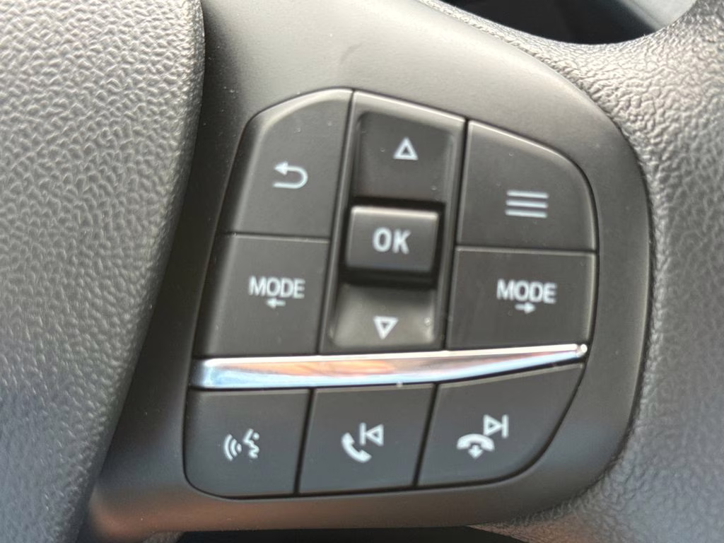 2026 Space White Metallic Ford Maverick XLT FWD Truck