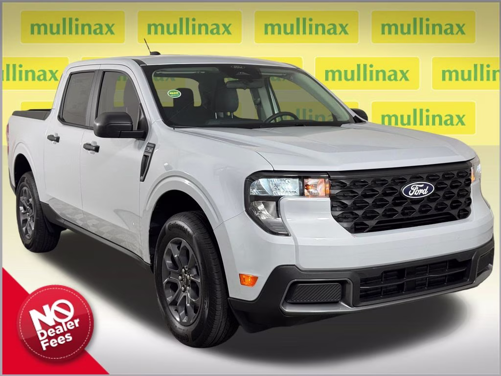 2026 Space White Metallic Ford Maverick XLT FWD Truck