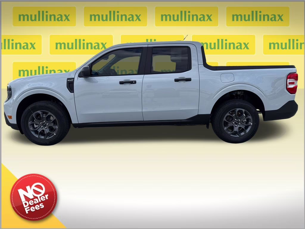 2026 Space White Metallic Ford Maverick XLT FWD Truck
