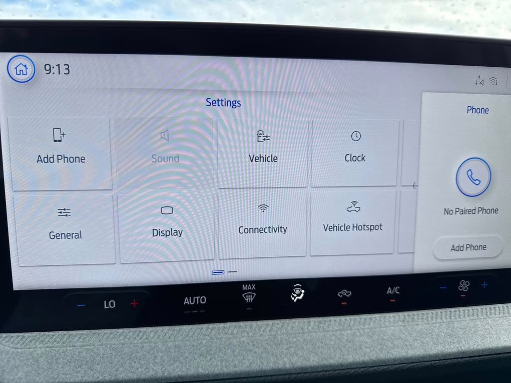 2026 Space White Metallic Ford Maverick XLT FWD Truck